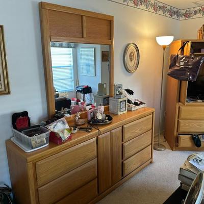 Sale Photo Thumbnail #73