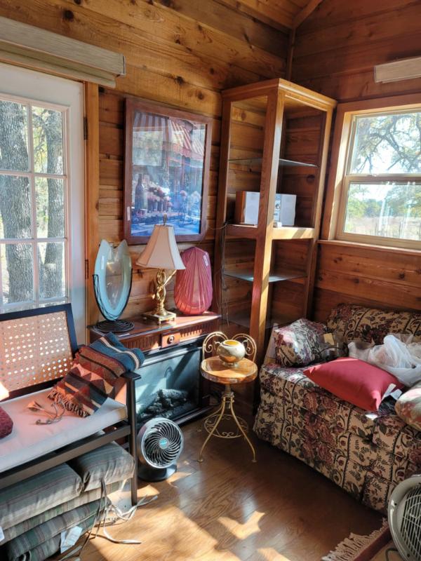 Sale Photo Thumbnail #77