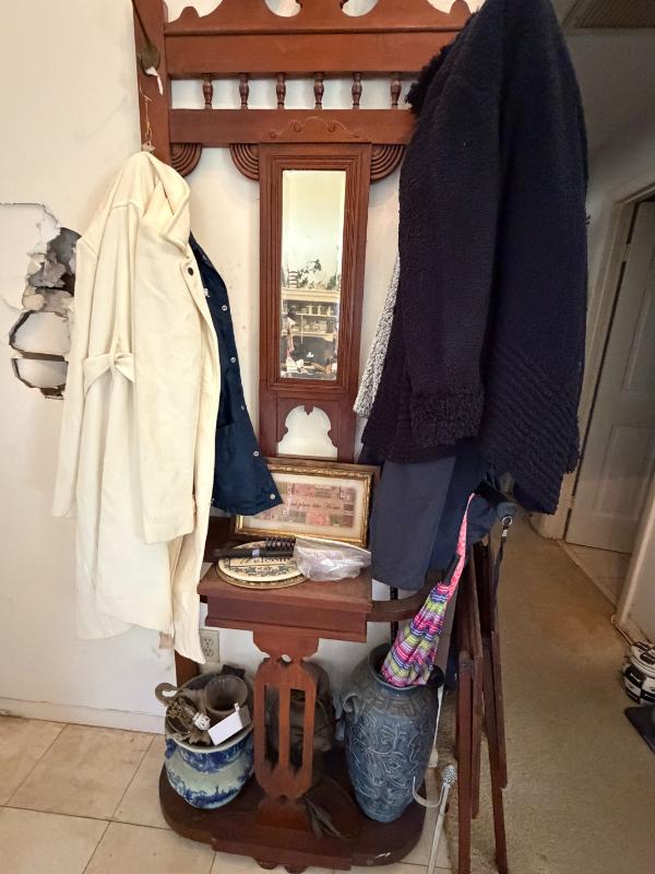 Sale Photo Thumbnail #46