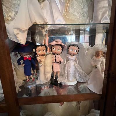 Sale Photo Thumbnail #198