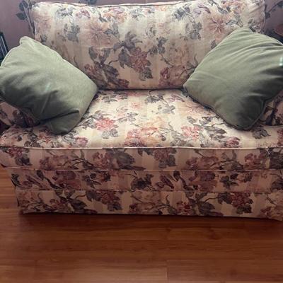 Sale Photo Thumbnail #308