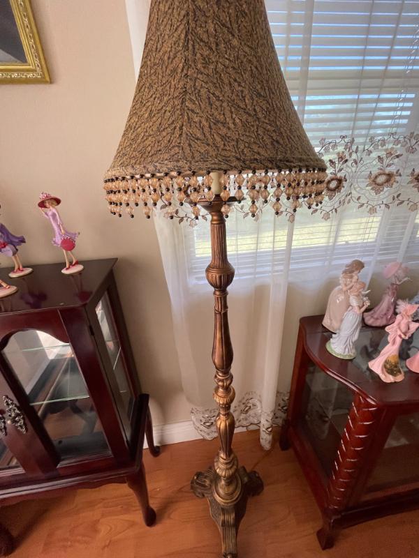 Sale Photo Thumbnail #382