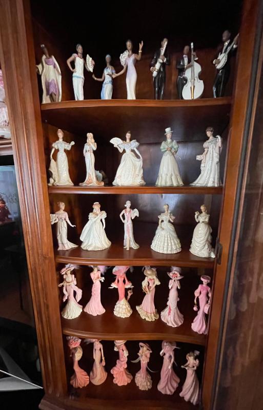 Sale Photo Thumbnail #405