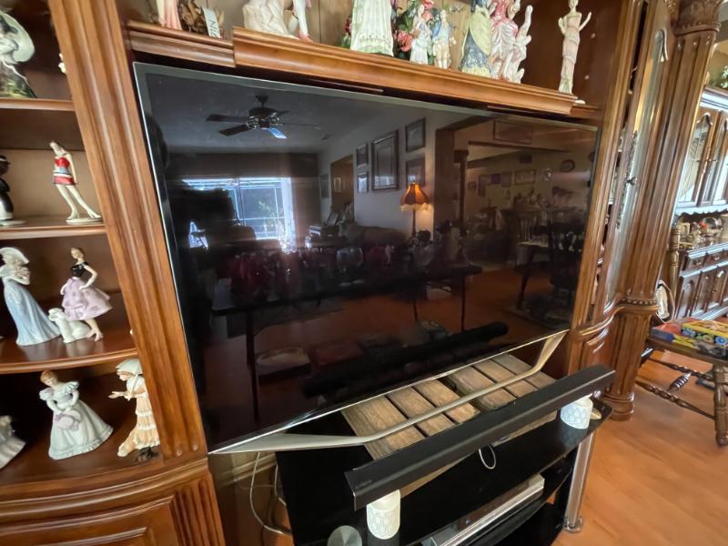 Sale Photo Thumbnail #407