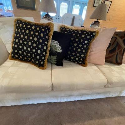 Sale Photo Thumbnail #151