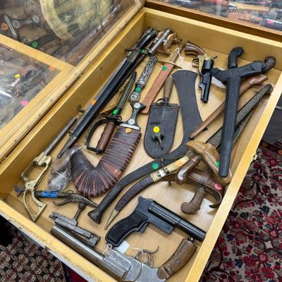 Sale Photo Thumbnail #143