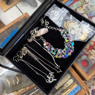 Sale Photo Thumbnail #146