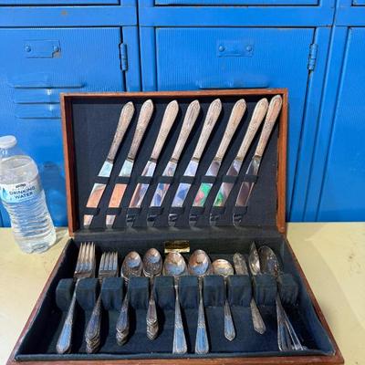 Sale Photo Thumbnail #4