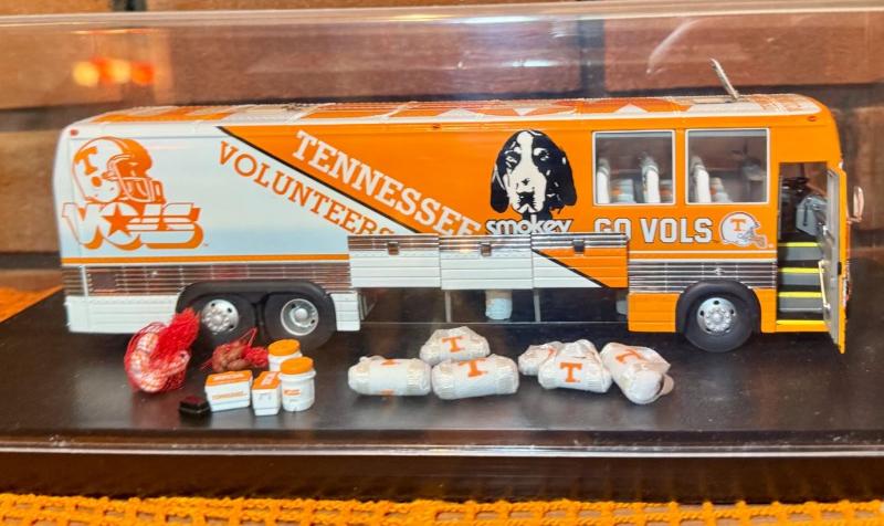 Sale Photo Thumbnail #25