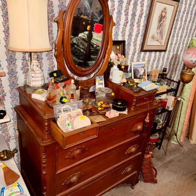 Sale Photo Thumbnail #115