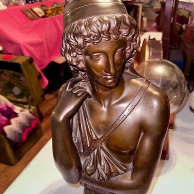 Sale Photo Thumbnail #102