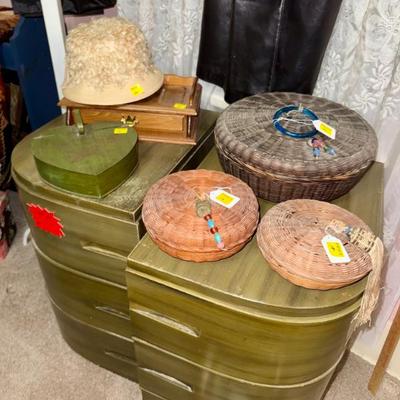 Sale Photo Thumbnail #129