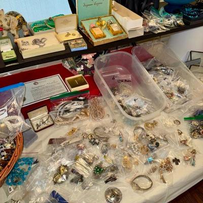 Sale Photo Thumbnail #4