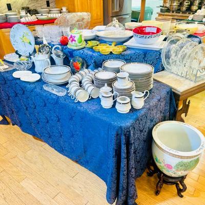 Sale Photo Thumbnail #118