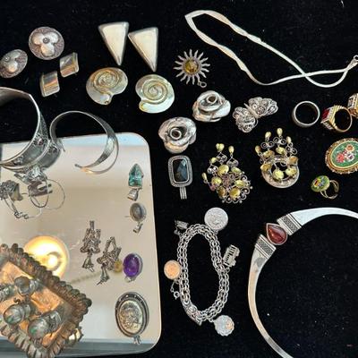 Sale Photo Thumbnail #35