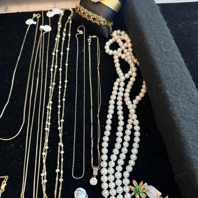 Sale Photo Thumbnail #38