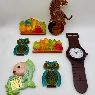 Eclectic Wall Decor - Vintage Variety!