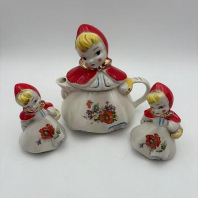 Vintage Little Red Riding Hood Trio - Wonderful