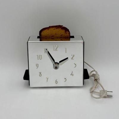 Vintage Toaster Clock - 1960s
