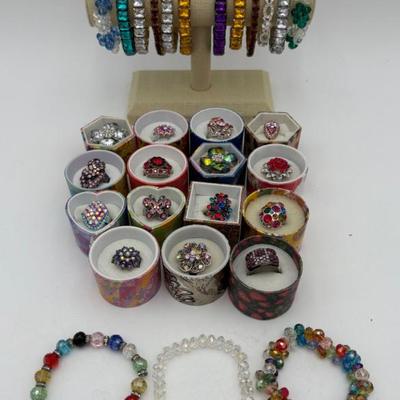 Stocking Stuffer Bonanza - 15 Different Rings w/Boxes + Bracelets
