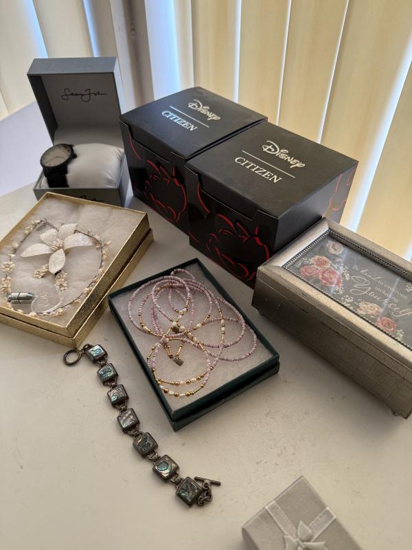 Sale Photo Thumbnail #8