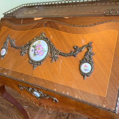 Sale Photo Thumbnail #163