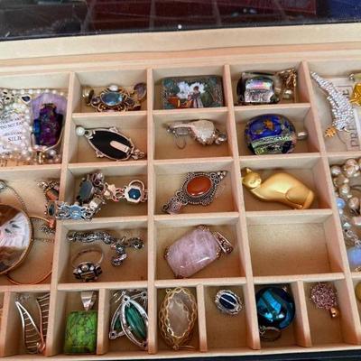 Sale Photo Thumbnail #63