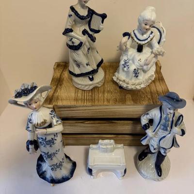 Nice Lot Victorian-Style Porcelain Figurines