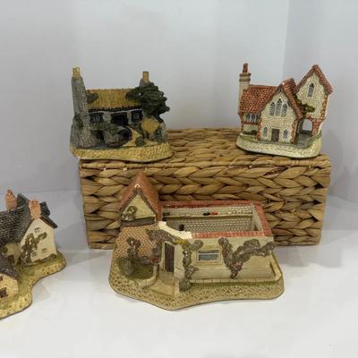 Mixed Lot David Winter Houses Castles Cottages