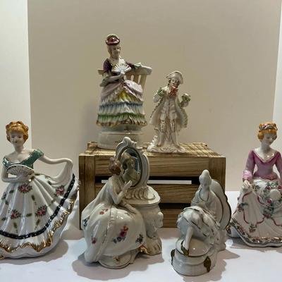 Lot Of Six Vintage Ceramic Figurines