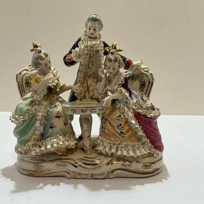 Beautiful Porcelain Lace Figurine Group