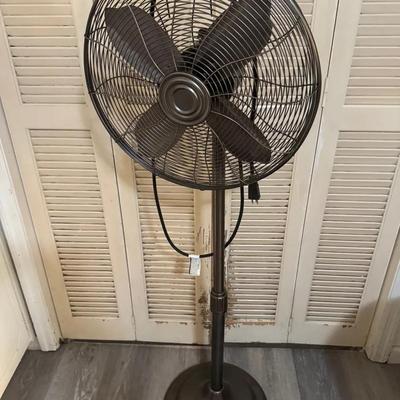 Metal Pedestal Stand Fan