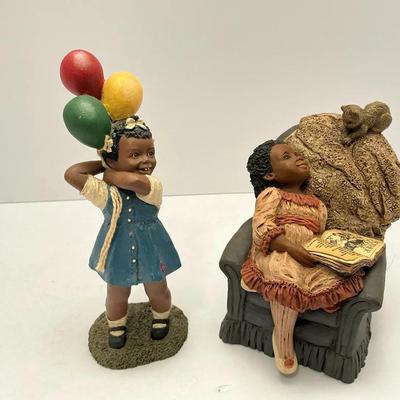 Martha Holcombe Figurines 