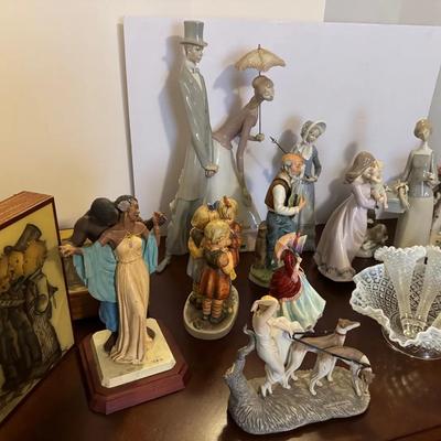 Do Not Bid- Pickers Sale - Damaged Items to be offered on day of pick up.