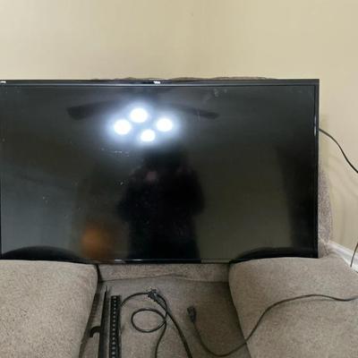 TCL Model 40S325 television. This is a 40-inch 1080p Smart LED Roku TV