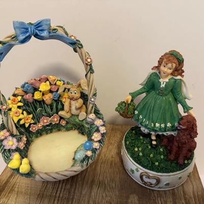 Hummelscapes Basket And Irish Music Box