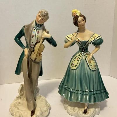 Peggy Porches Set Of Figurines