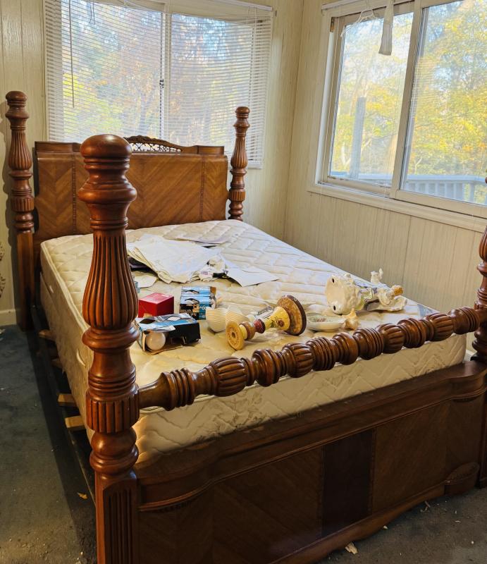 Sale Photo Thumbnail #20