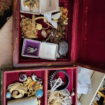 Sale Photo Thumbnail #11