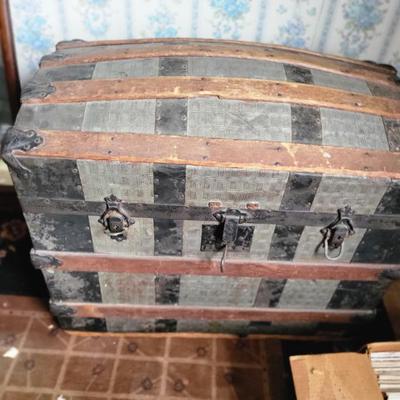 Sale Photo Thumbnail #137