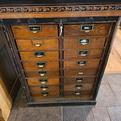 Sale Photo Thumbnail #43