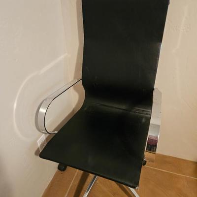 Sale Photo Thumbnail #203