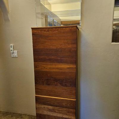 Sale Photo Thumbnail #156