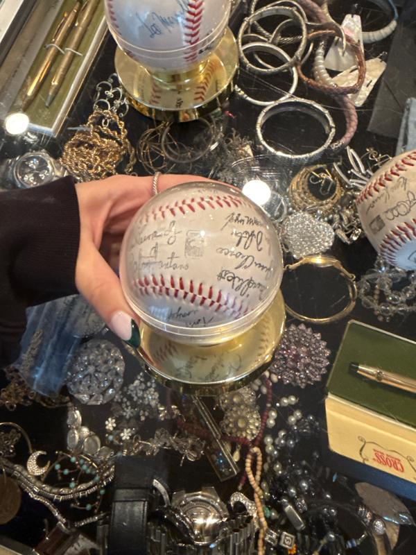 Sale Photo Thumbnail #29