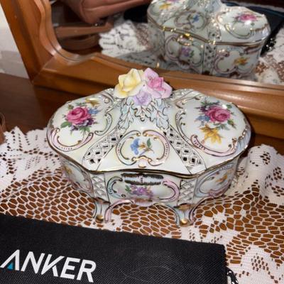 Sale Photo Thumbnail #122