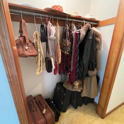 Sale Photo Thumbnail #37