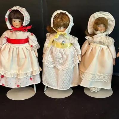 Gift World of Gorham Dolls – Set of 5 Porcelain & Cloth Figures