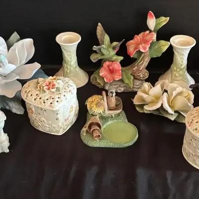 Floral Porcelain & Ceramic Décor Featuring Andrea by Sadek Flowers & Priscilla Hillman Bench