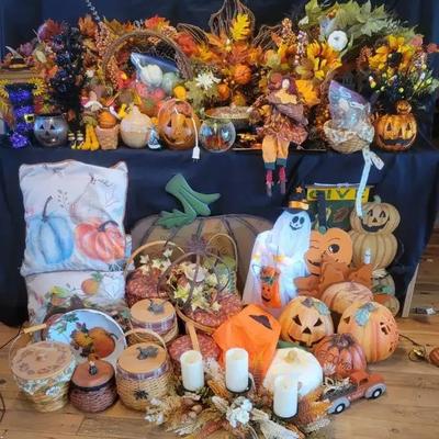 Fall & Halloween Décor Collection