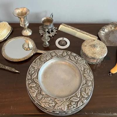 Ornate Vintage Silver-Plated Vanity & Tabletop Collection